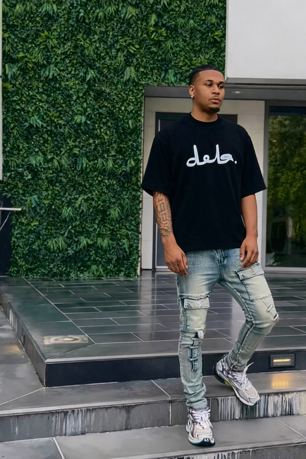 TARGET TEE – DELA